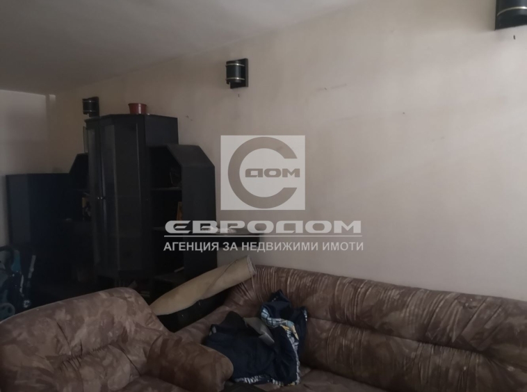 4- стаен до Първо кметство - 0