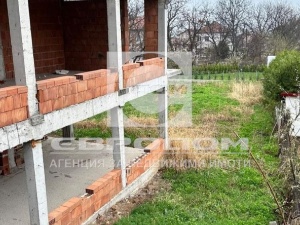 Нова двуетажна къща в село Богомилово - 0