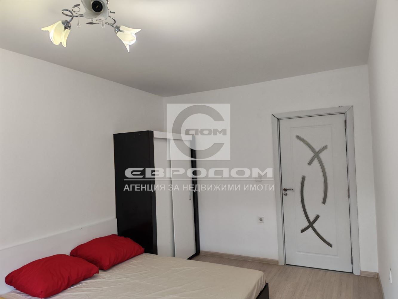 Обзаведен 2 с бокс, нов, над Билла- 1-0 Обзаведен 2 с бокс, нов, над Билла- 1 - 0