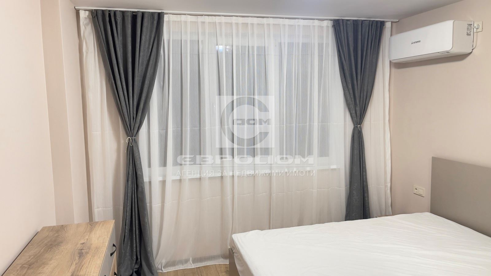 Под наем 3- стаен, нов, в квартал Железник-0 Под наем 3- стаен, нов, в квартал Железник - 0