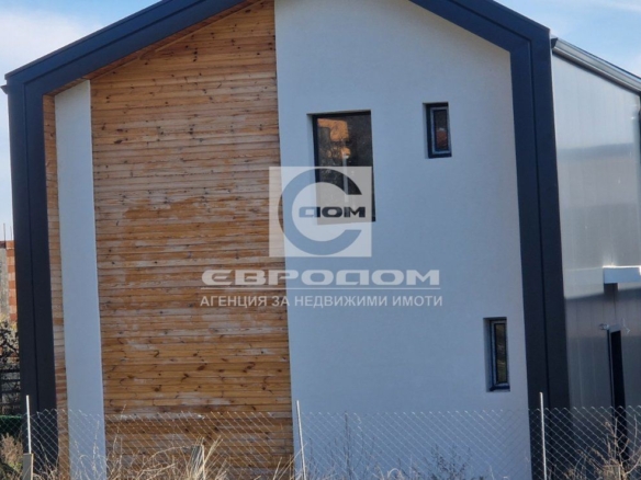 Нова къща в с. Богомилово - 0