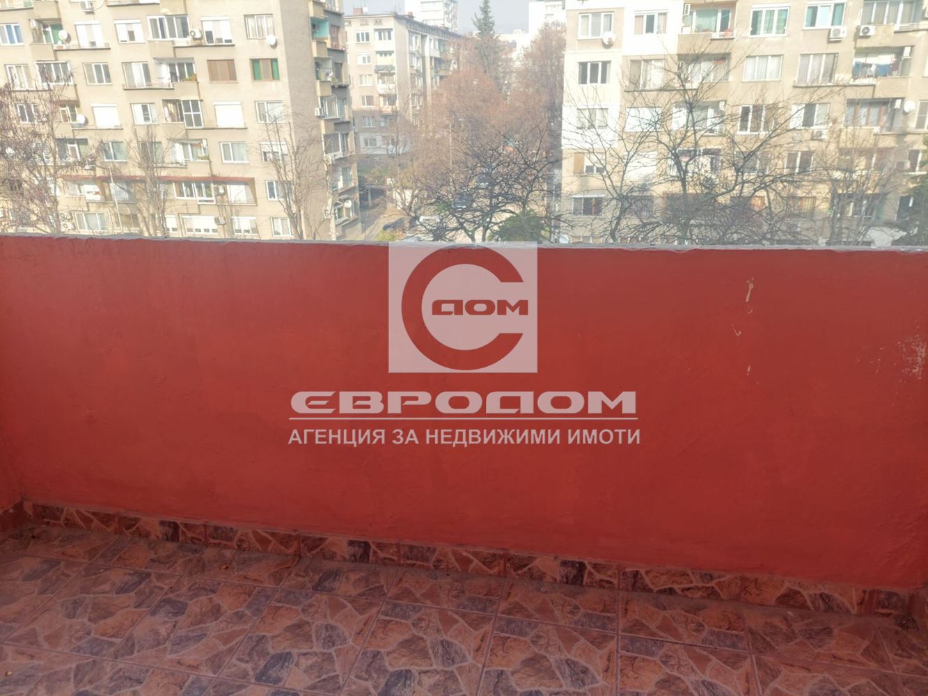 Двустаен апартамент с отлична локация в широк център – до Станционна градина - 0