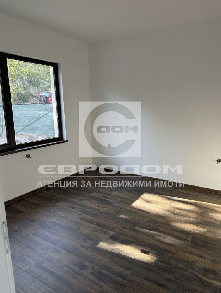 Нова къща в село Малка Верея - 0