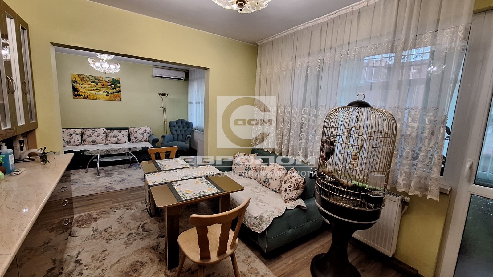 Изискан апартамент с две спални и газово отопление-0 Изискан апартамент с две спални и газово отопление - 0