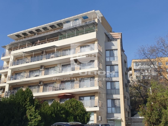 Продавам ПАРКОМЕСТА, разположени в сутерена на жилищна сграда - 0