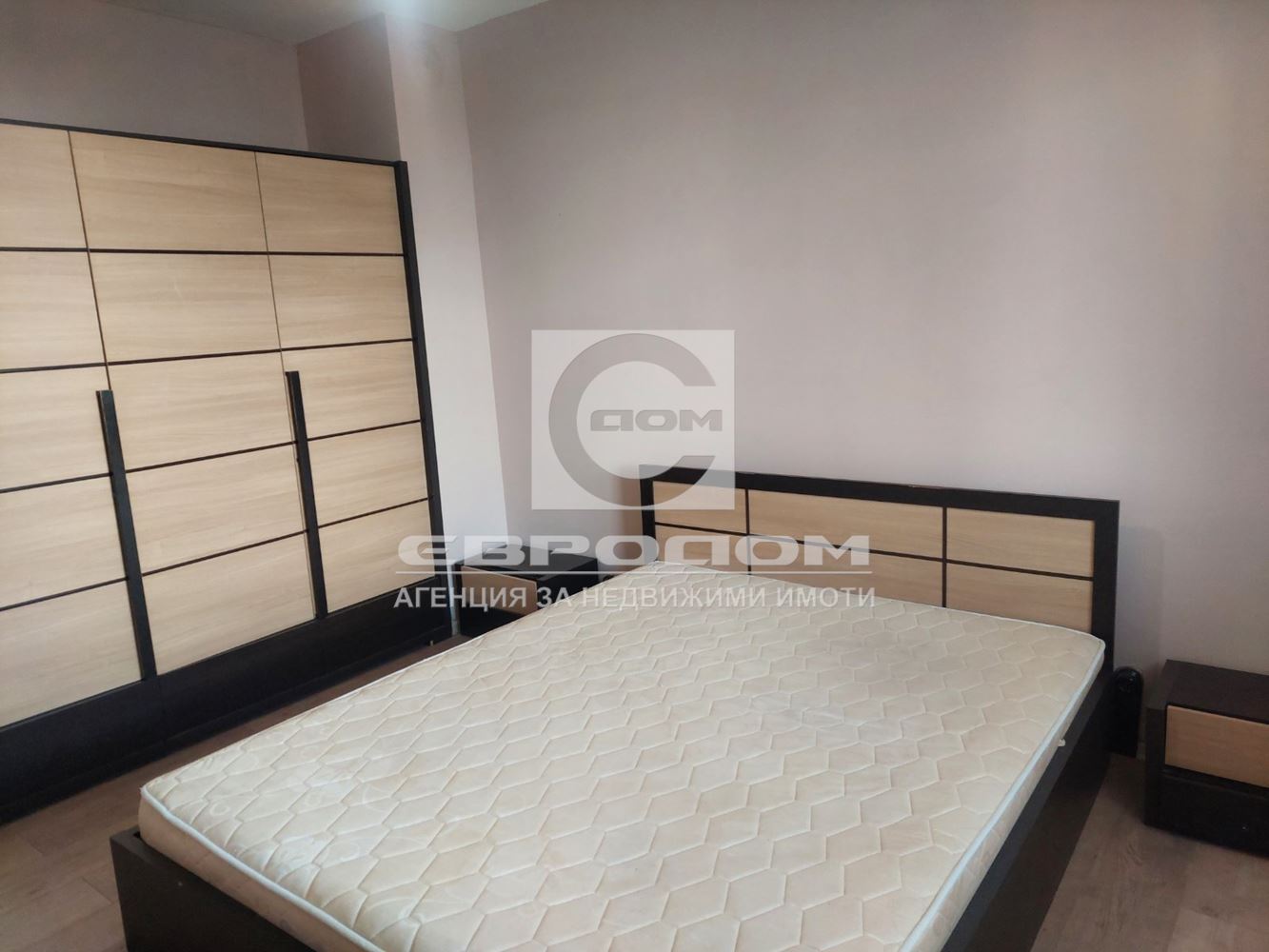 Двустаен апартамент с отлична локация в широк център – до Станционна градина - 0