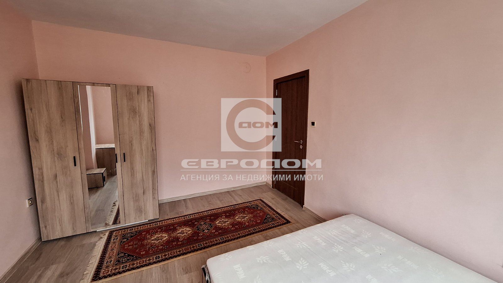 Двустаен апартамент под наем в центъра на Стара Загора - 0