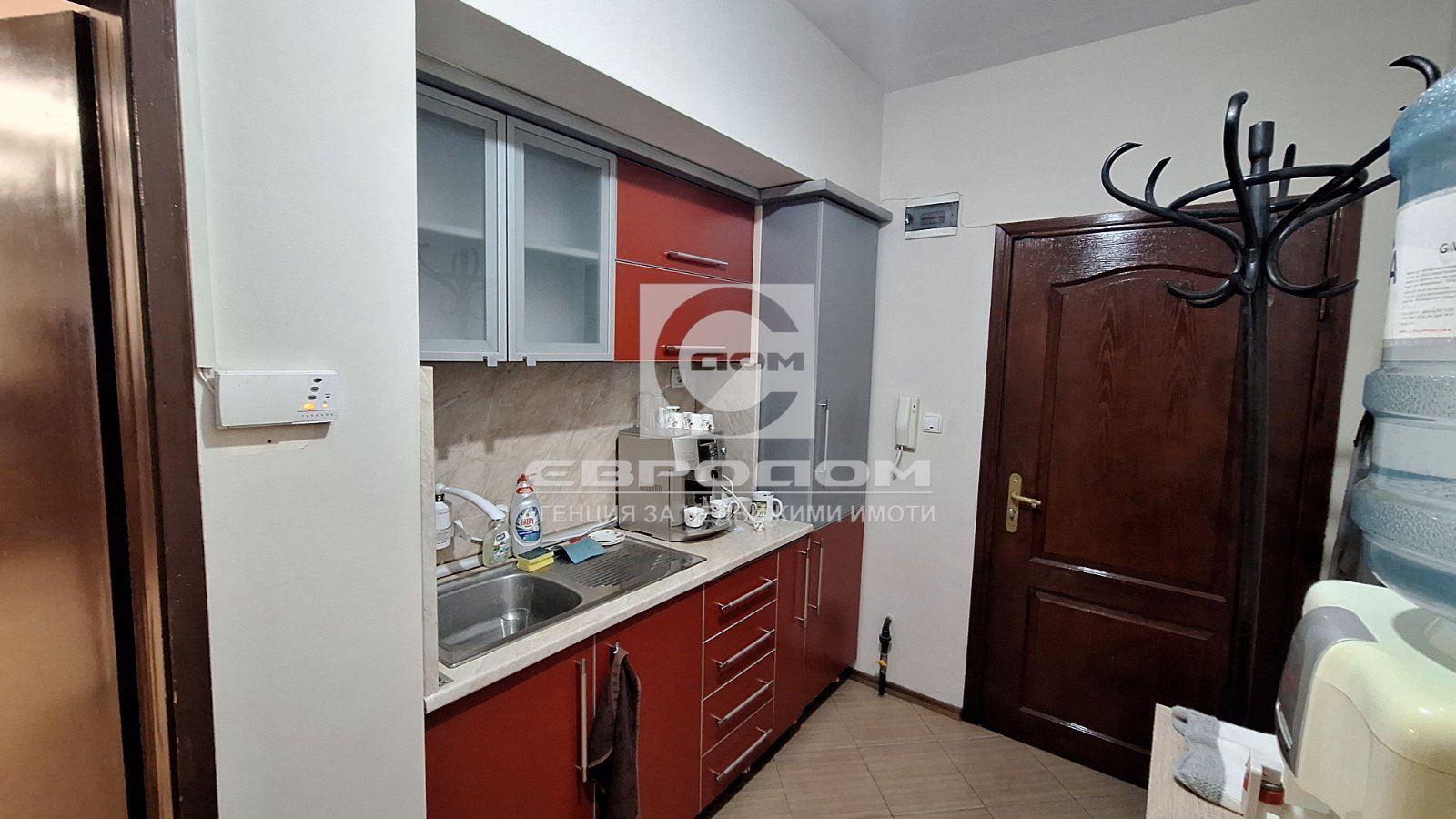 2- стаен апартамент, работещ като офис в момента - 0