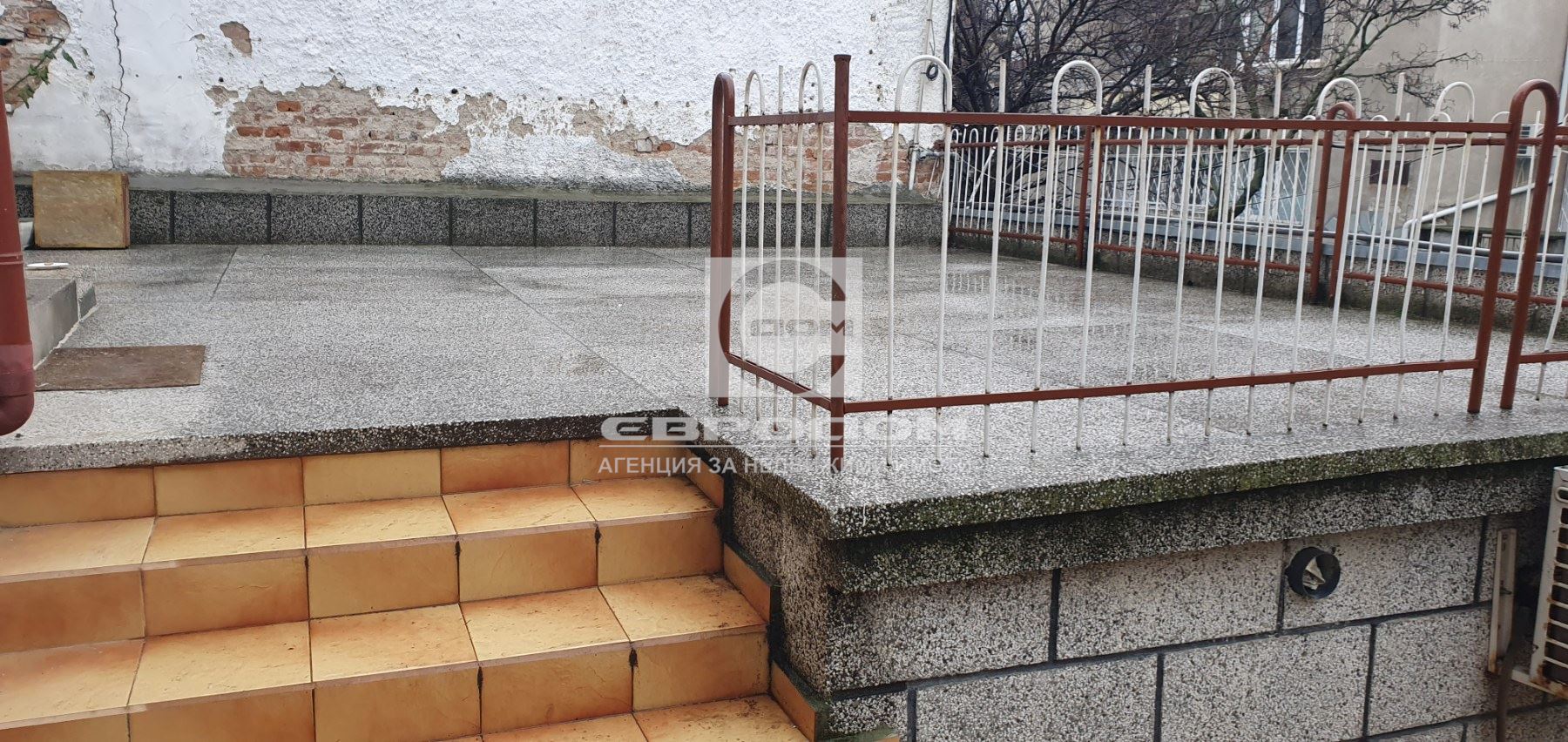 Давам под наем първи етаж от къща в района зад Съда-0 Давам под наем първи етаж от къща в района зад Съда - 0