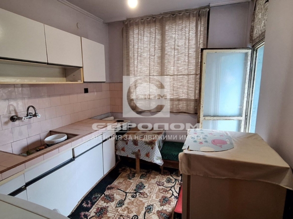 Гарсониера под наем в кв. Казански - 0