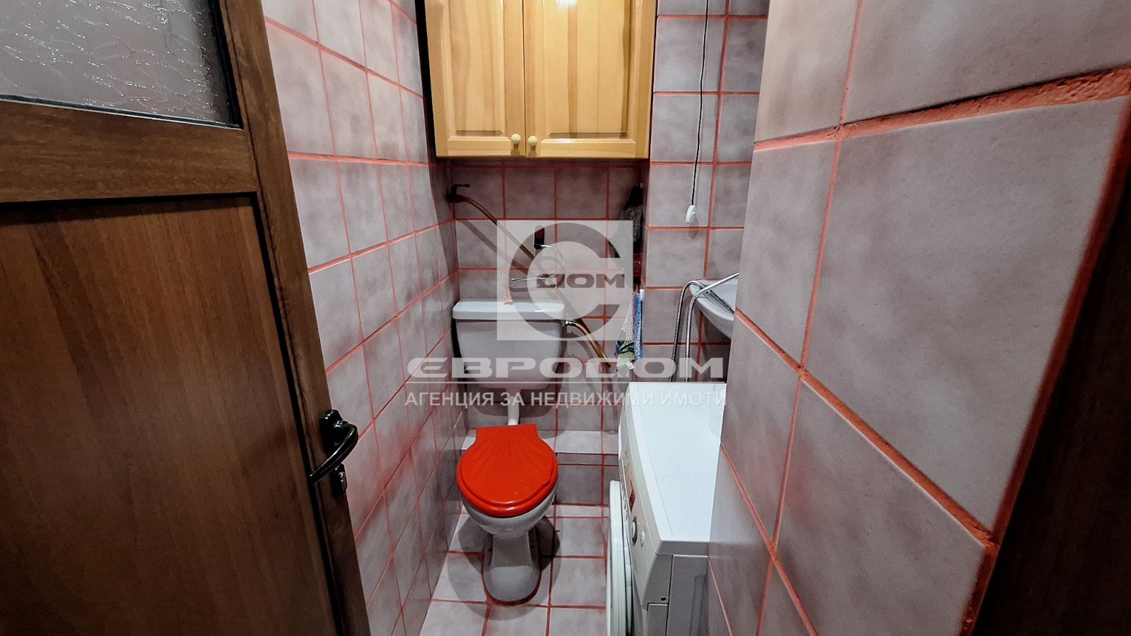 🏢 Просторен апартамент с панорамна гледка – кв. „ Васил Левски “, град Казанлък - 0