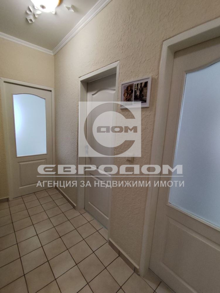 Под наем двустаен апартамент в кв. Опълченски - 0