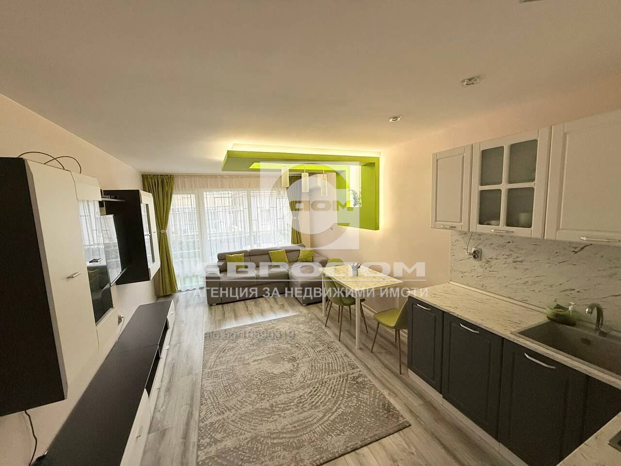 3- стаен под наем в района на 6- то ОУ - 0