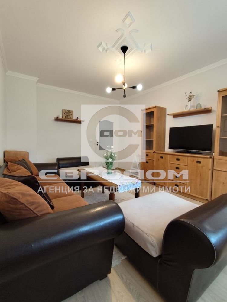 Под наем двустаен апартамент в кв. Опълченски - 0