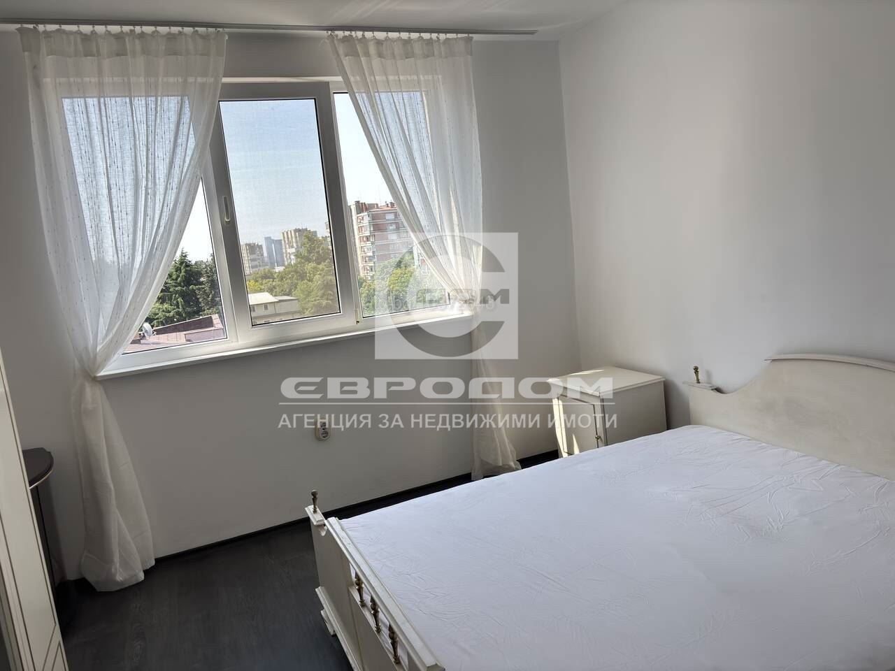 Давам под наем обзаведен с 2 спални до хотел " Тангра" - 0