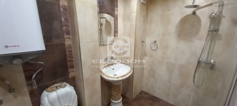 2- стаен под наем в широк център - 0