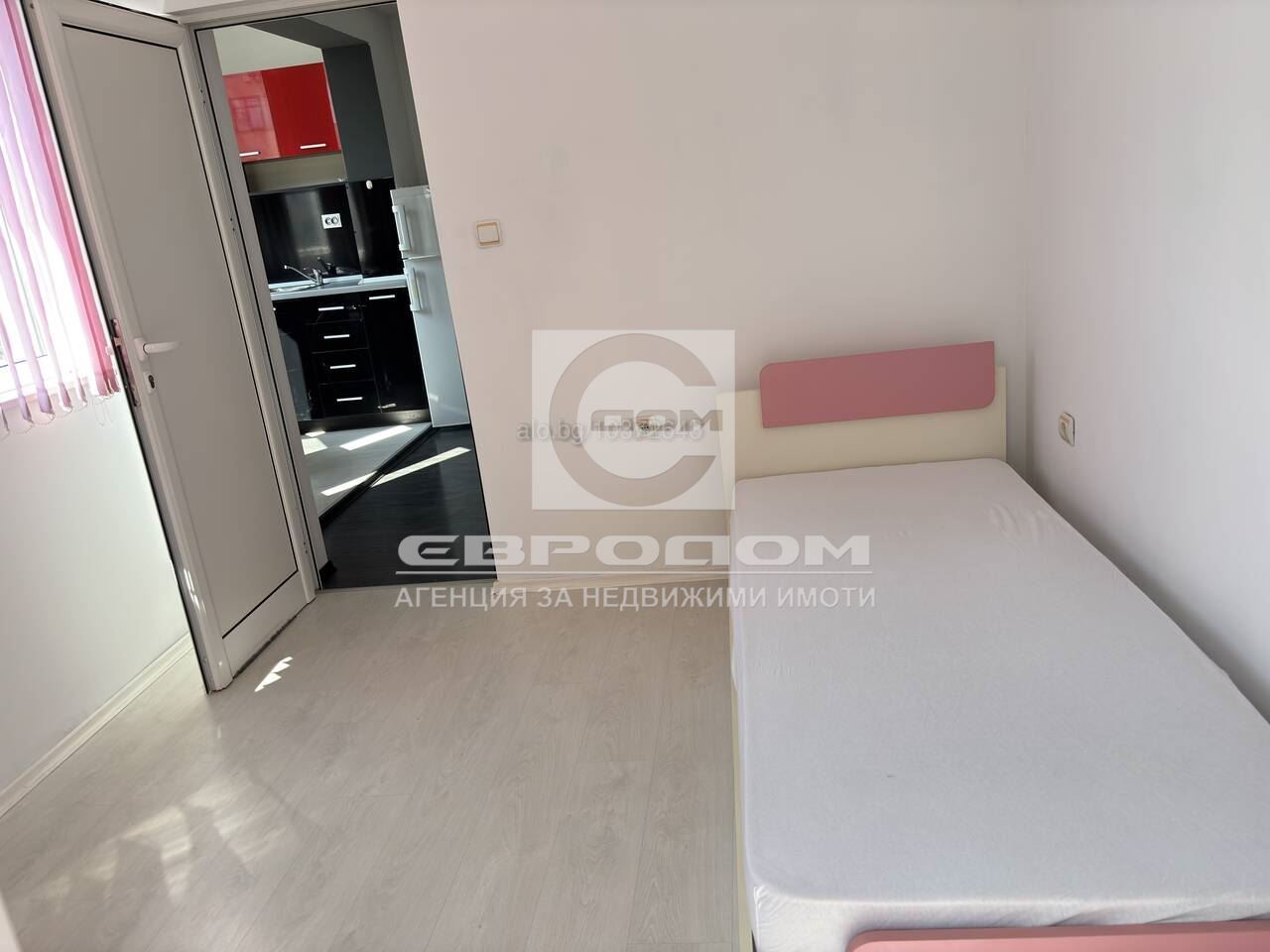 Давам под наем обзаведен с 2 спални до хотел " Тангра" - 0