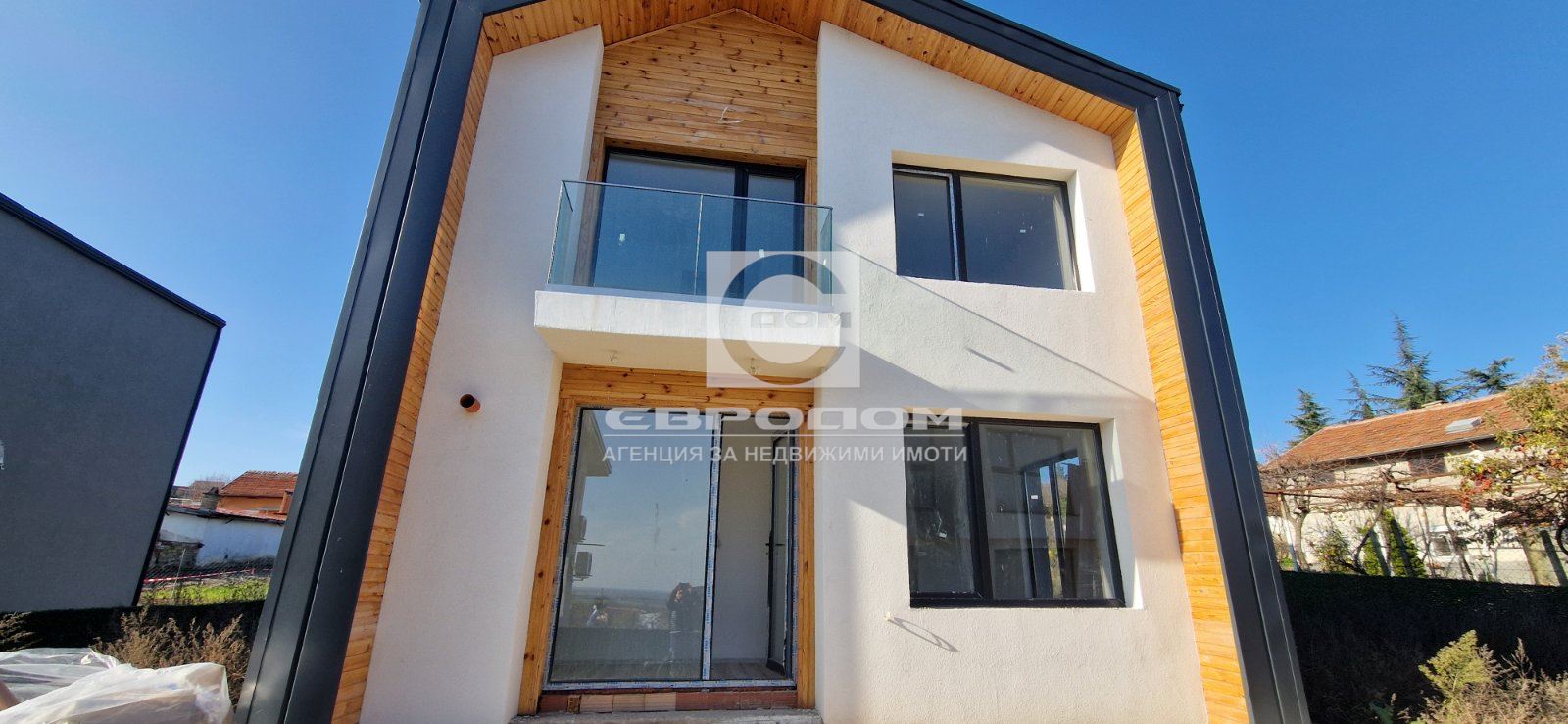 Нова къща в с. Богомилово - 0