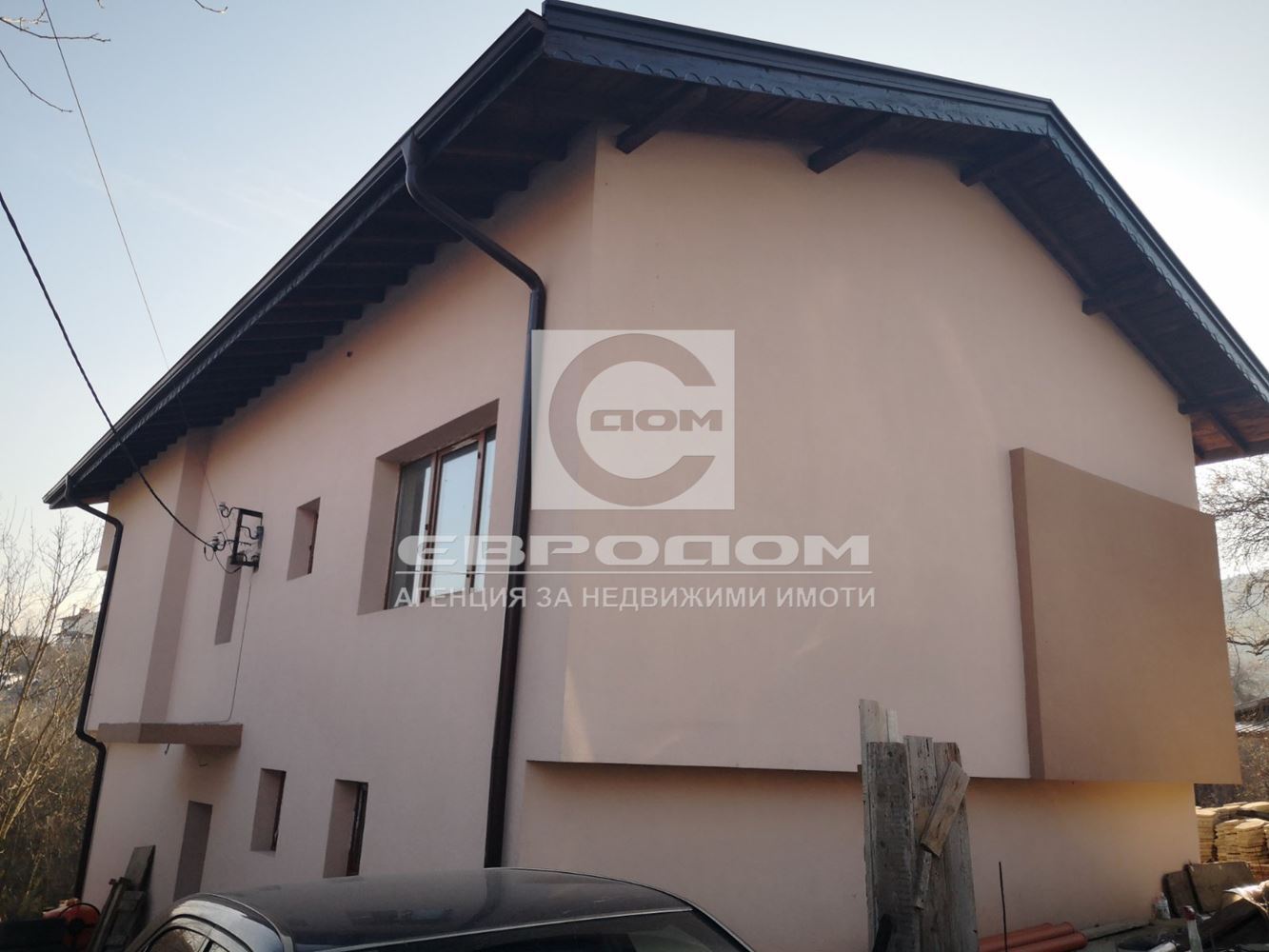 Голяма къща в село Борилово - 0