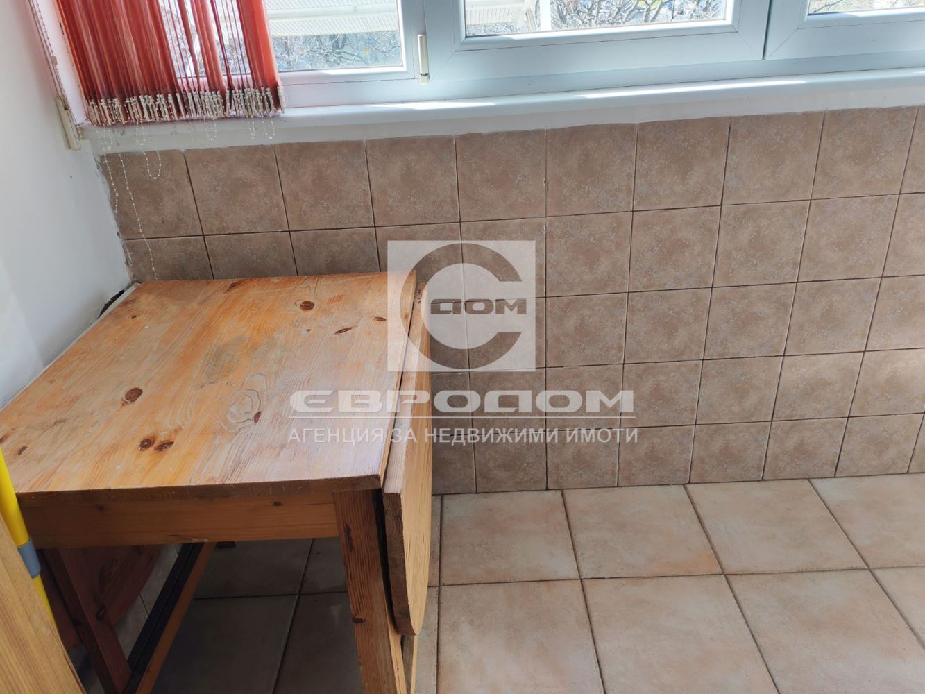 Под наем тристаен до МОЛ Галерия - 0