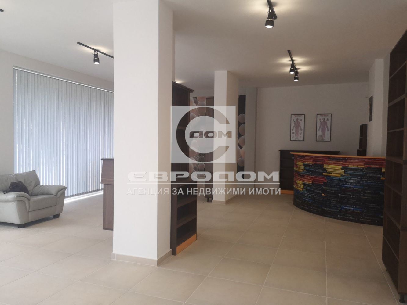 Отдавам магазин под наем с лице на Ген. Столетов - 0