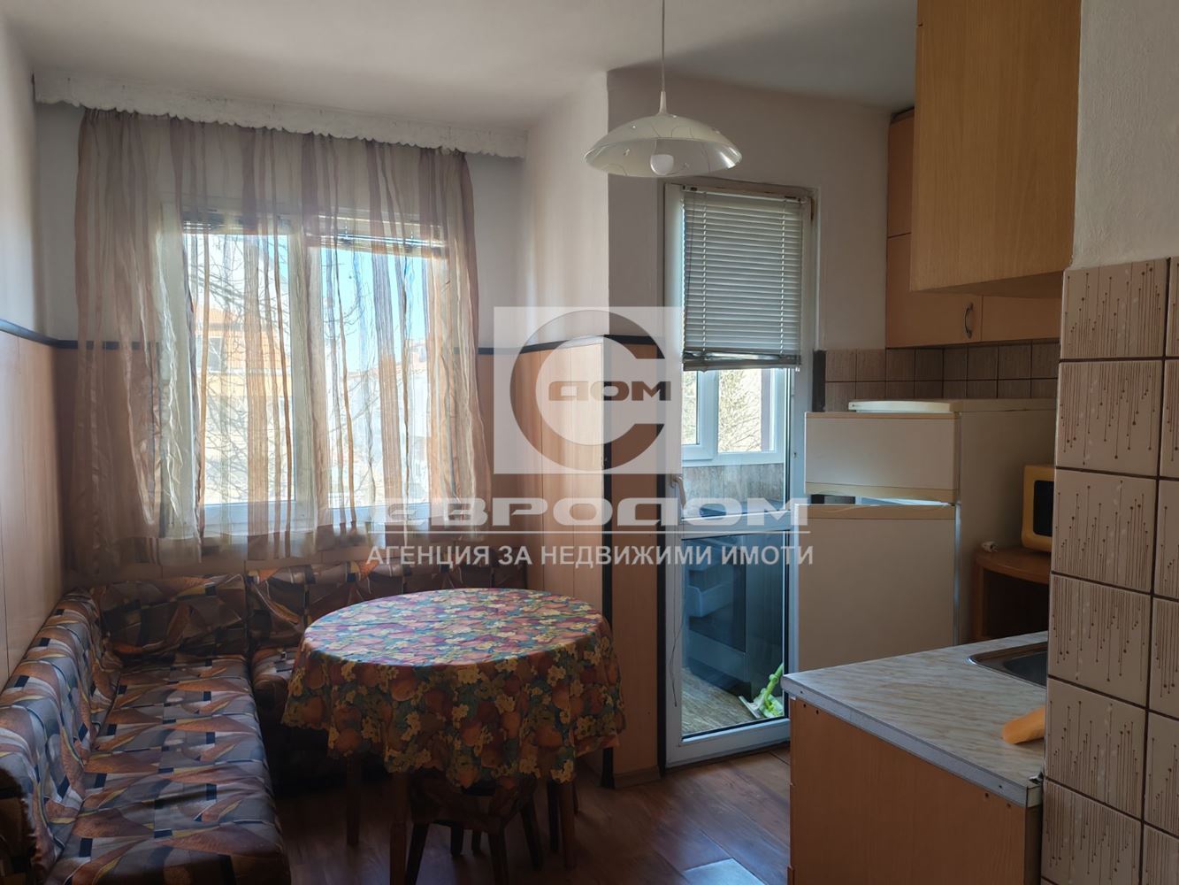 Под наем тристаен до МОЛ Галерия - 0