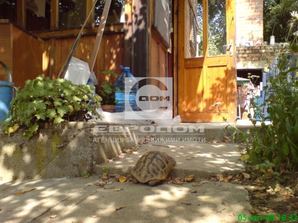 Продавам вила на 7- ми километър - 0