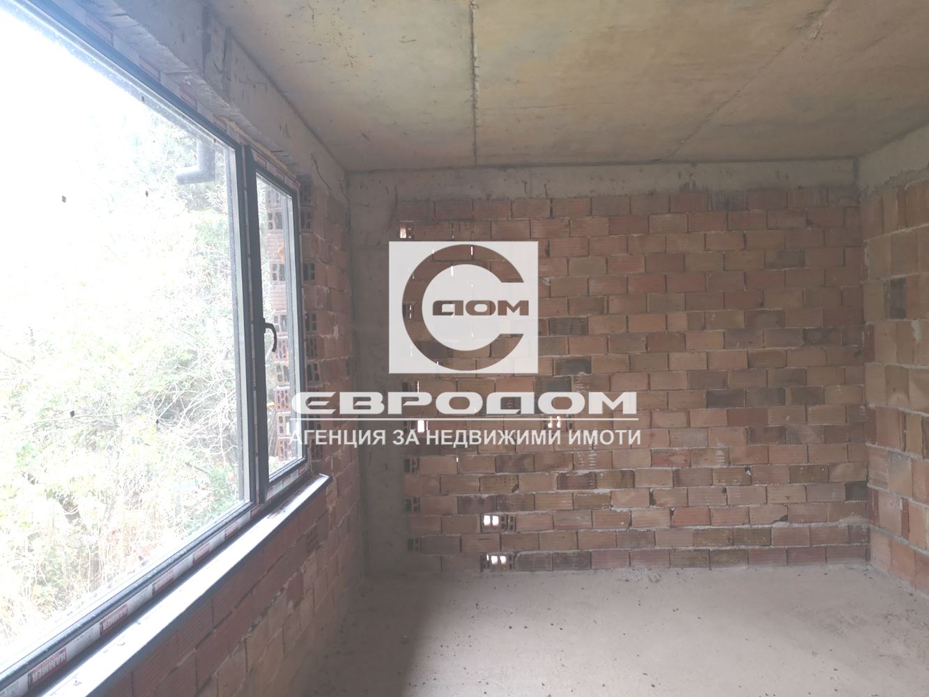 Продавам голяма къща в село Борилово - 0