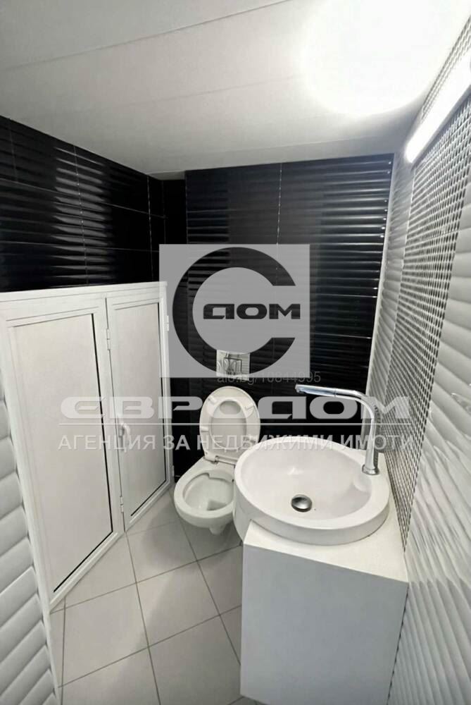 Приземно търговско помещение под наем в центъра на гр. Стара Загора - 0