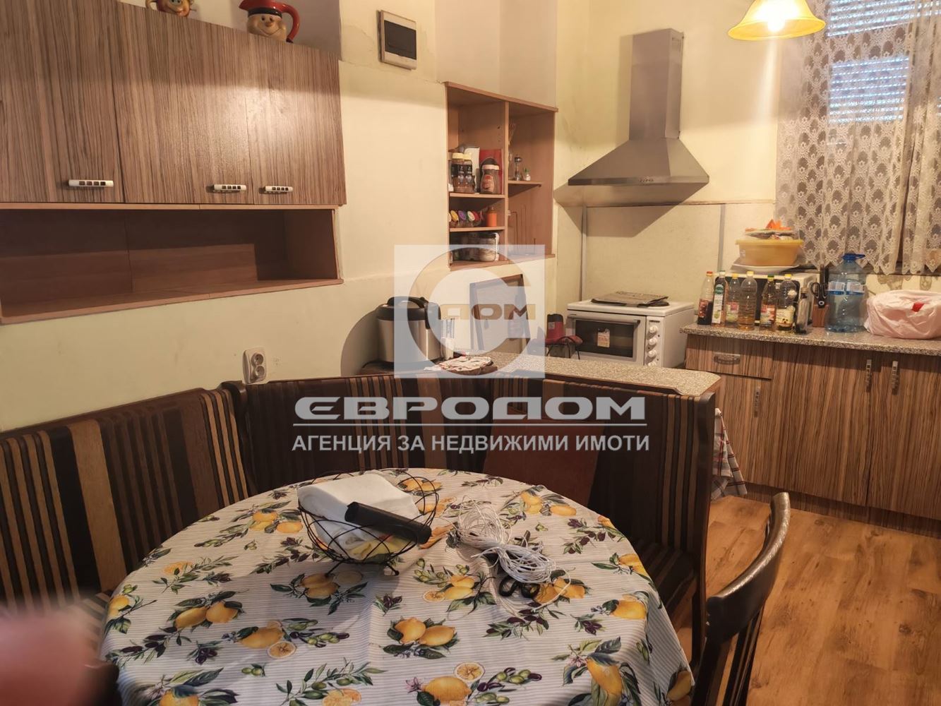 Продавам къща в град Мъглиж - 0