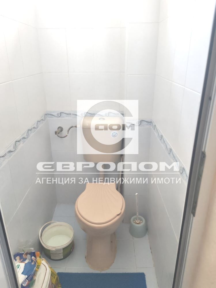 Продавам къща в град Чирпан - 0